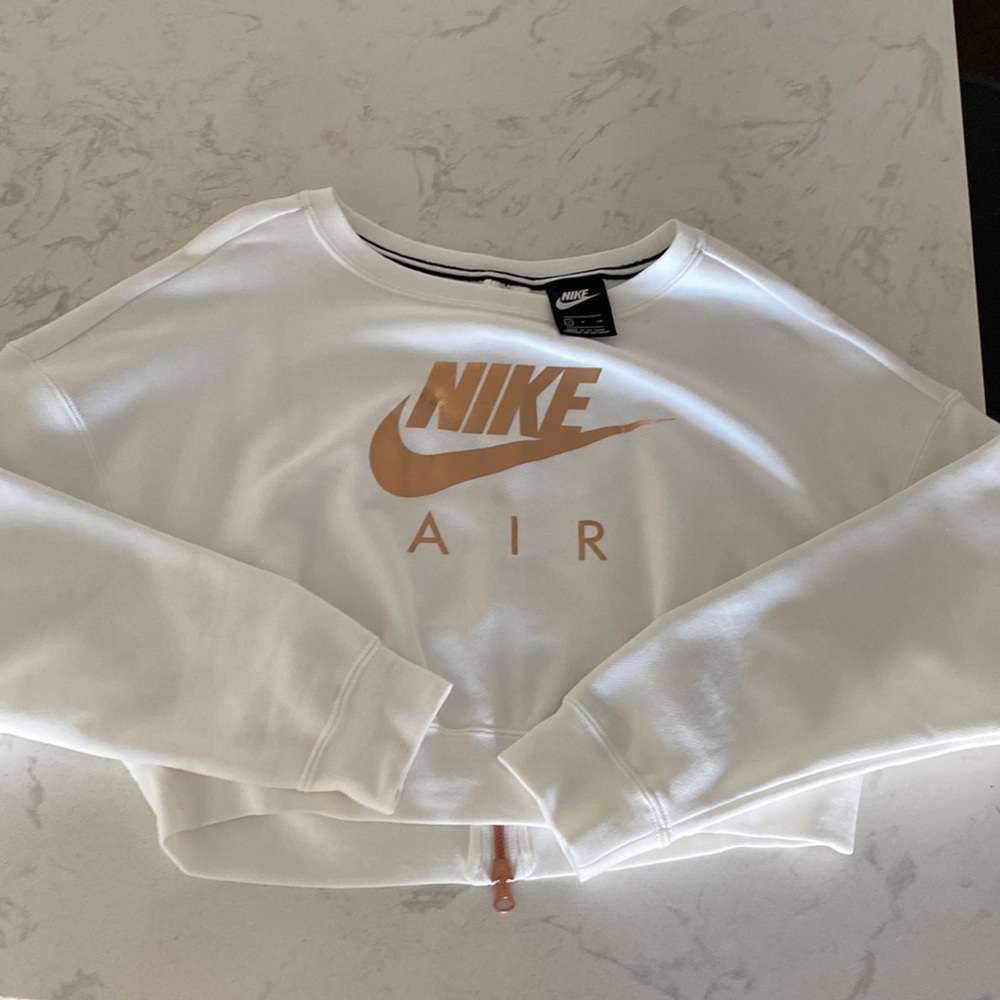 Perfect condition Nike Air crop sweatshirt with rose gold zipper